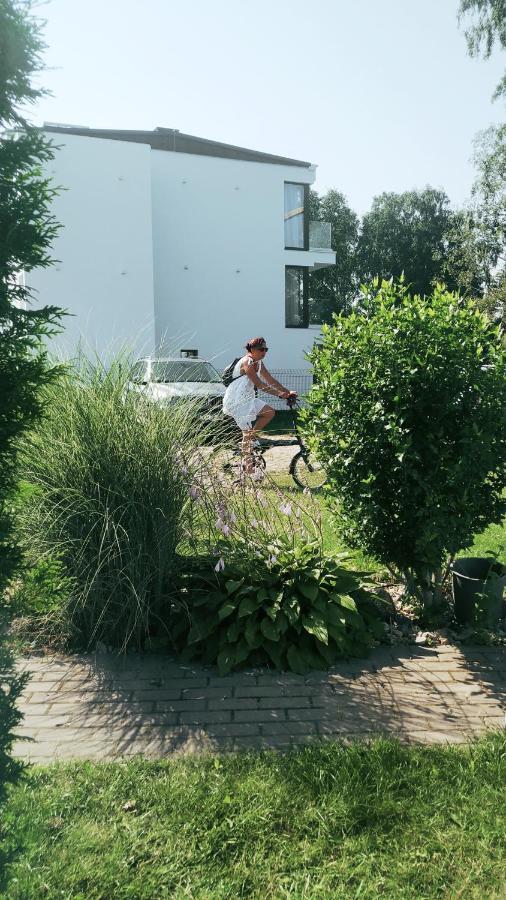 Domy Nad Zalewem Dziwnowek Bagian luar foto